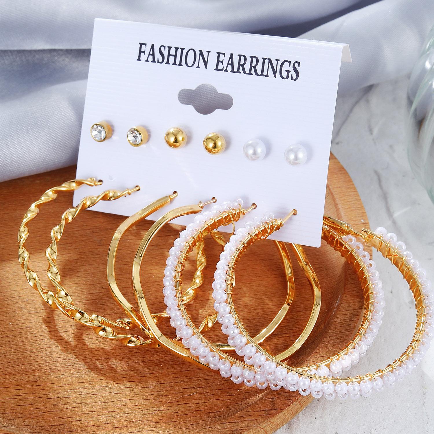 

2023 Новые большие круглые серьги с жемчугом, модные летние милые золотые роскошные женские аксессуары для вечеринок, элегантные серьги в европейском франке, ювелирные изделия 8 золотой