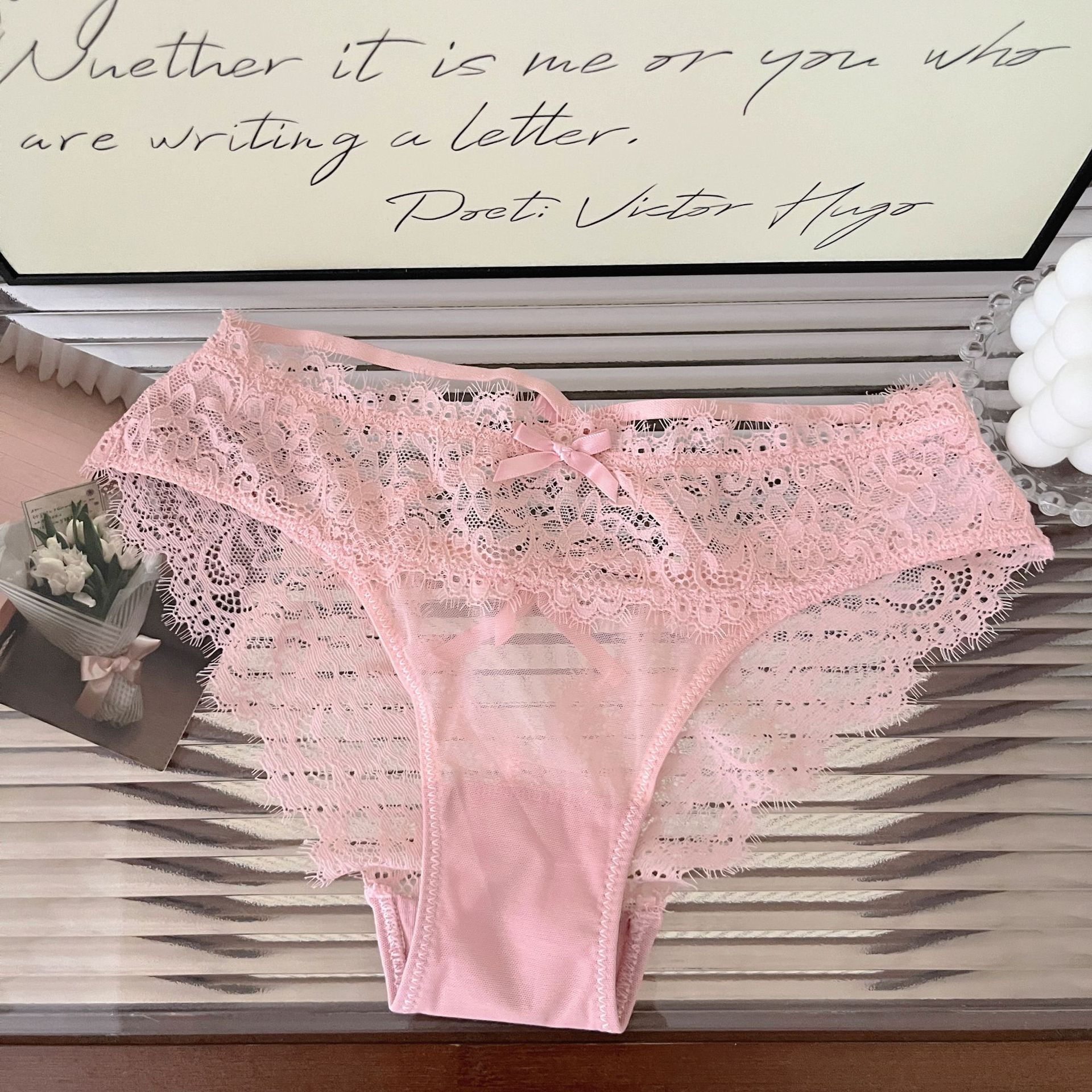 

Сексуальное кружевное нижнее белье для женщин, тонкие прозрачные однотонные трусики-бикини с тонкими бретельками и крестиком, женские трусики с низкой талией one size розовый