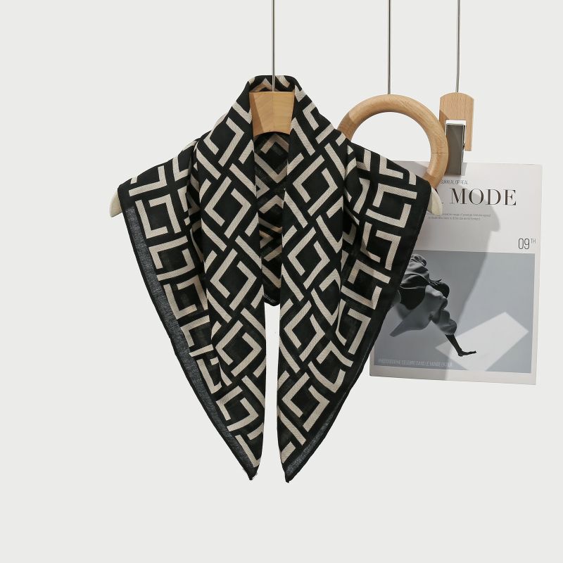1116 Spring New Minimalist Grid Printing Simple Elegant Fashion Cotton and Linen Texture Women's Velvet Small Silk Scarf