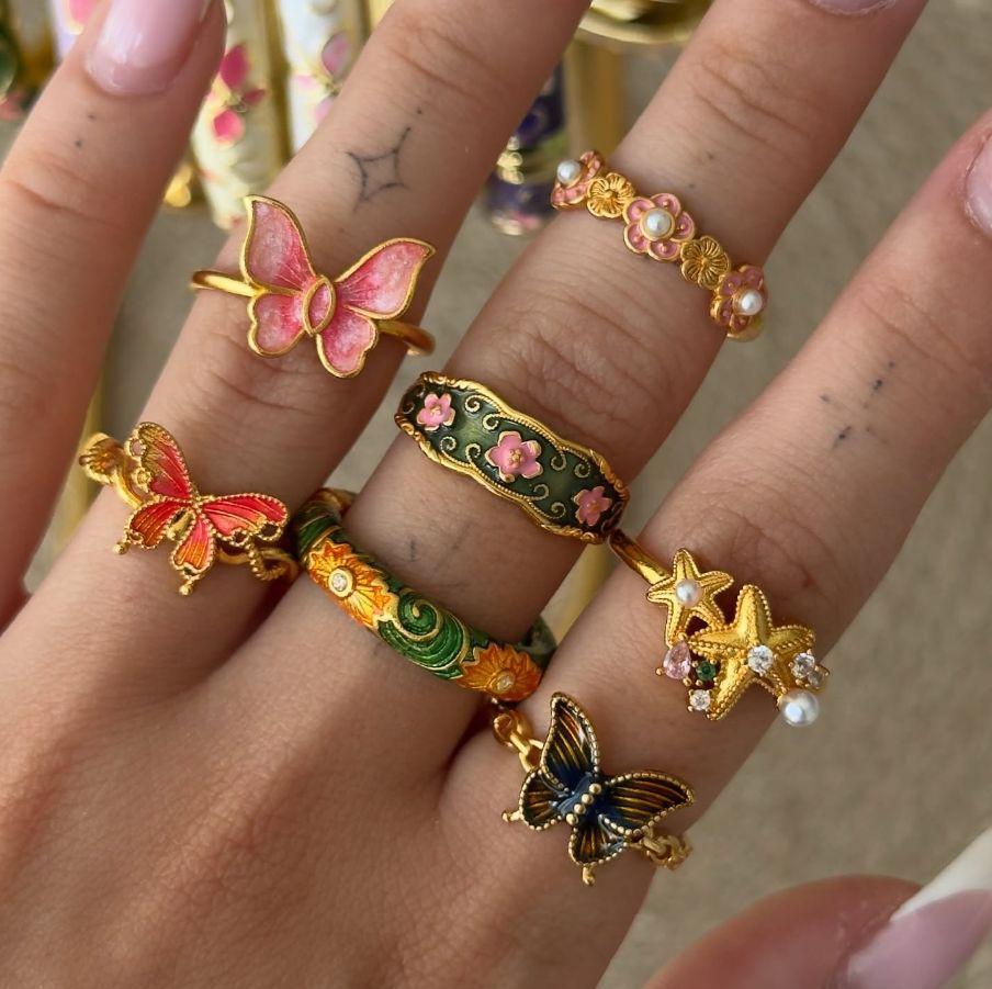 Cross-border Retro Colorful Ethnic Butterfly Flower Rings, Unique Oil Dropped Minimalist Design Finger Rings