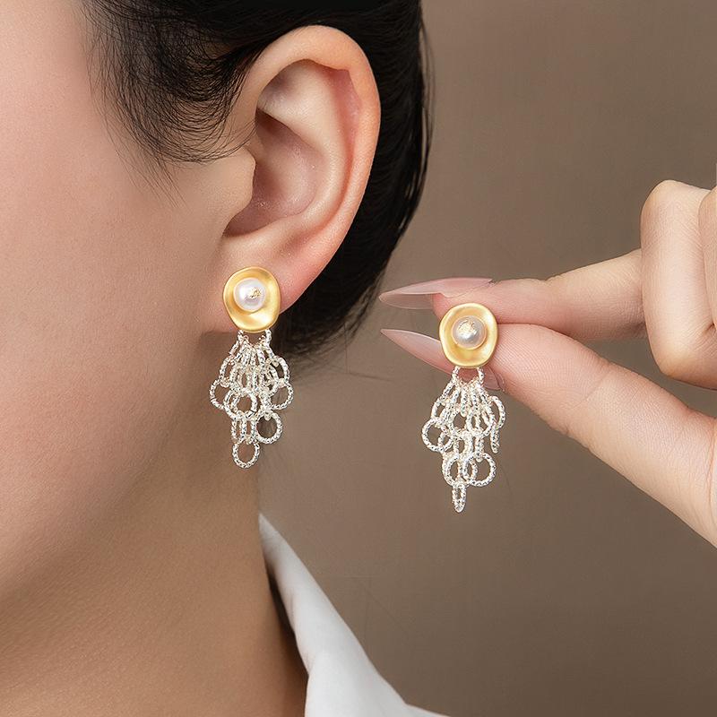 

Французские ретро золотые и серебряные серьги с кисточками и жемчугом: Элегантный и изысканный женский стиль