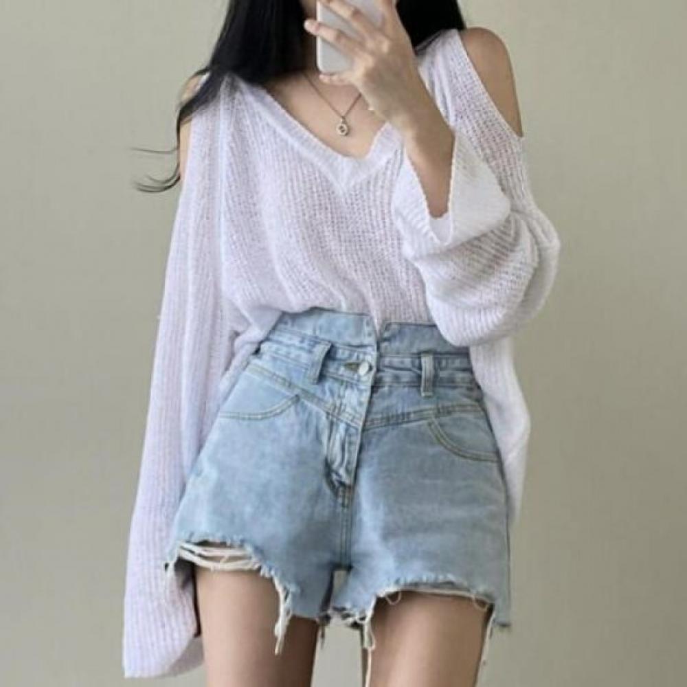 NaVaVa Women V Neck Shoulder Cutout Long sleeVe Knit Nk2903