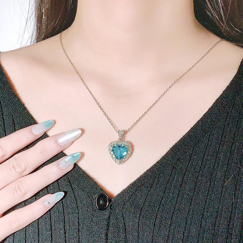 Color Treasure Main Stone Type 7 Middle East About Pigeon Blood Cultivation Sapphire Card Love South East Asia Necklace Pendant