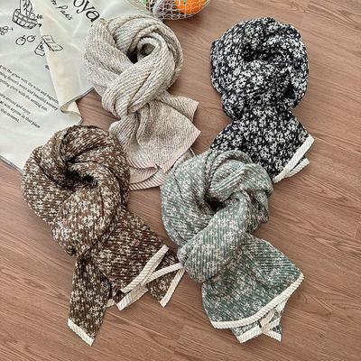Accessoarer – Halsdukar & Sjalar