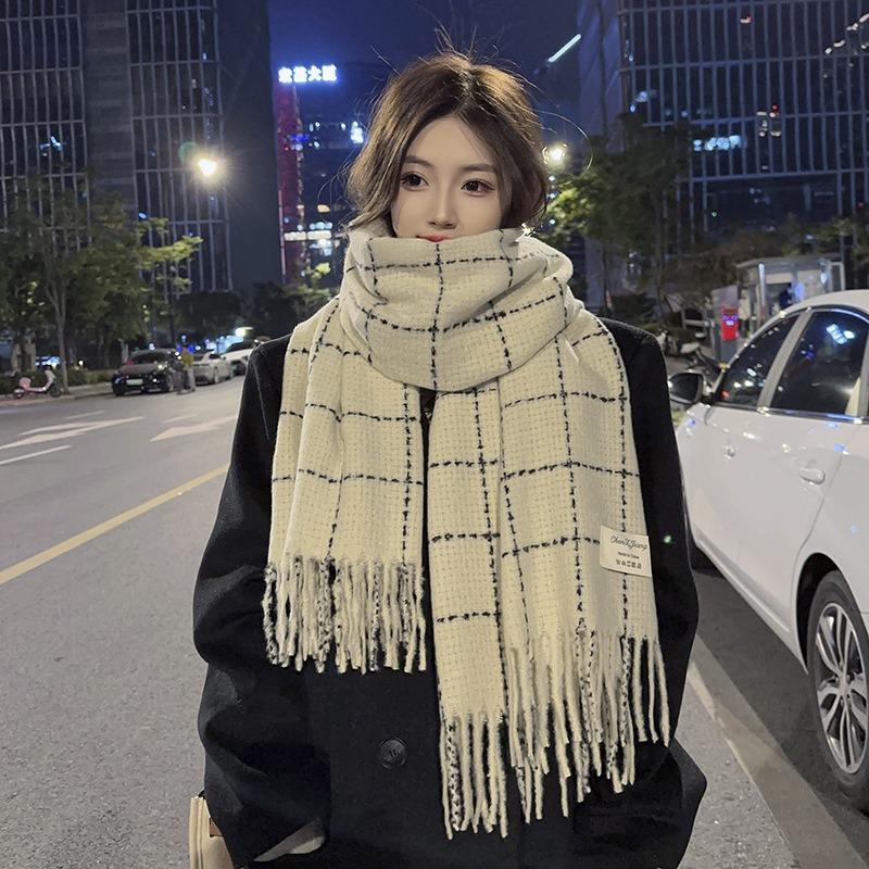 Autumn and winter atmosphere imitation cashmere scarf women's warm retro student long shawl cold scarf men