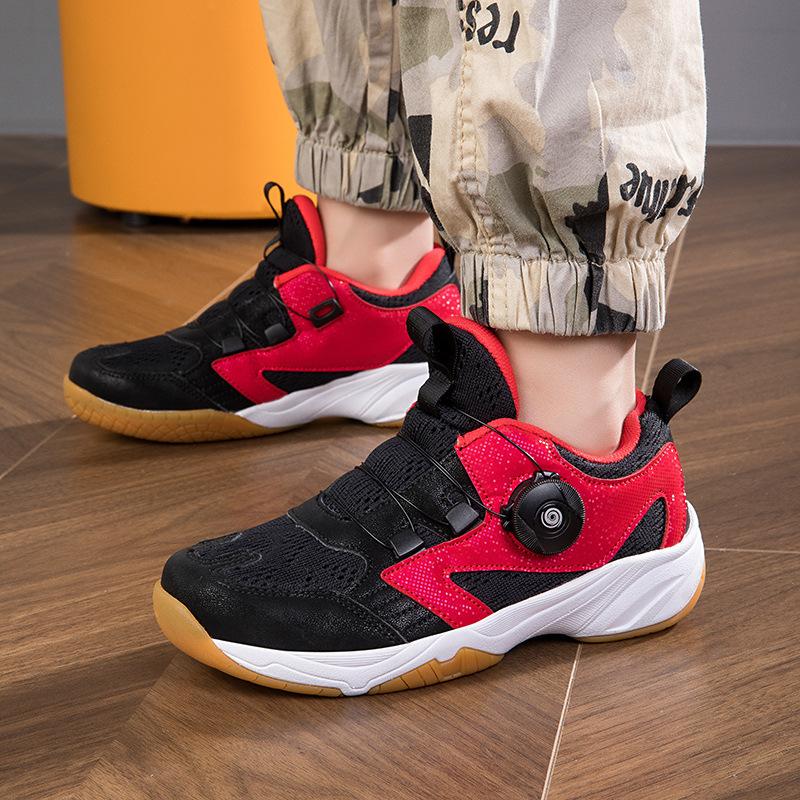 Children's Badminton Shoes Professional Rotating Buckle Free Lace-up Classmates Non-slip Breathable Summer Mesh Table Tennis Shoes