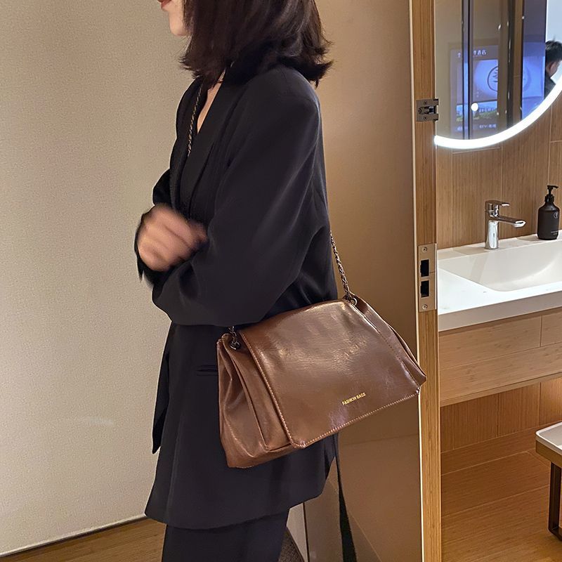 Casual Retro Niche Design Bag, Popular Hundred Chain Crossbody Bag Shoulder Bag, New Women's Bag