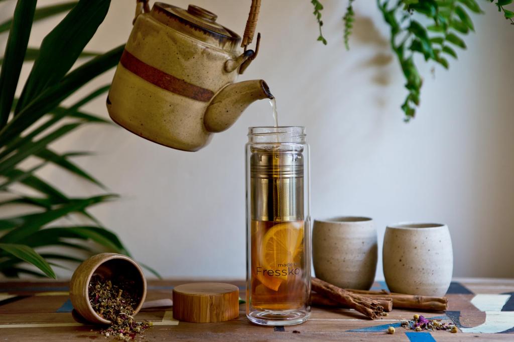 Fressko Tour Brew to go Becher mit Sieb Kaffee Reisebecher