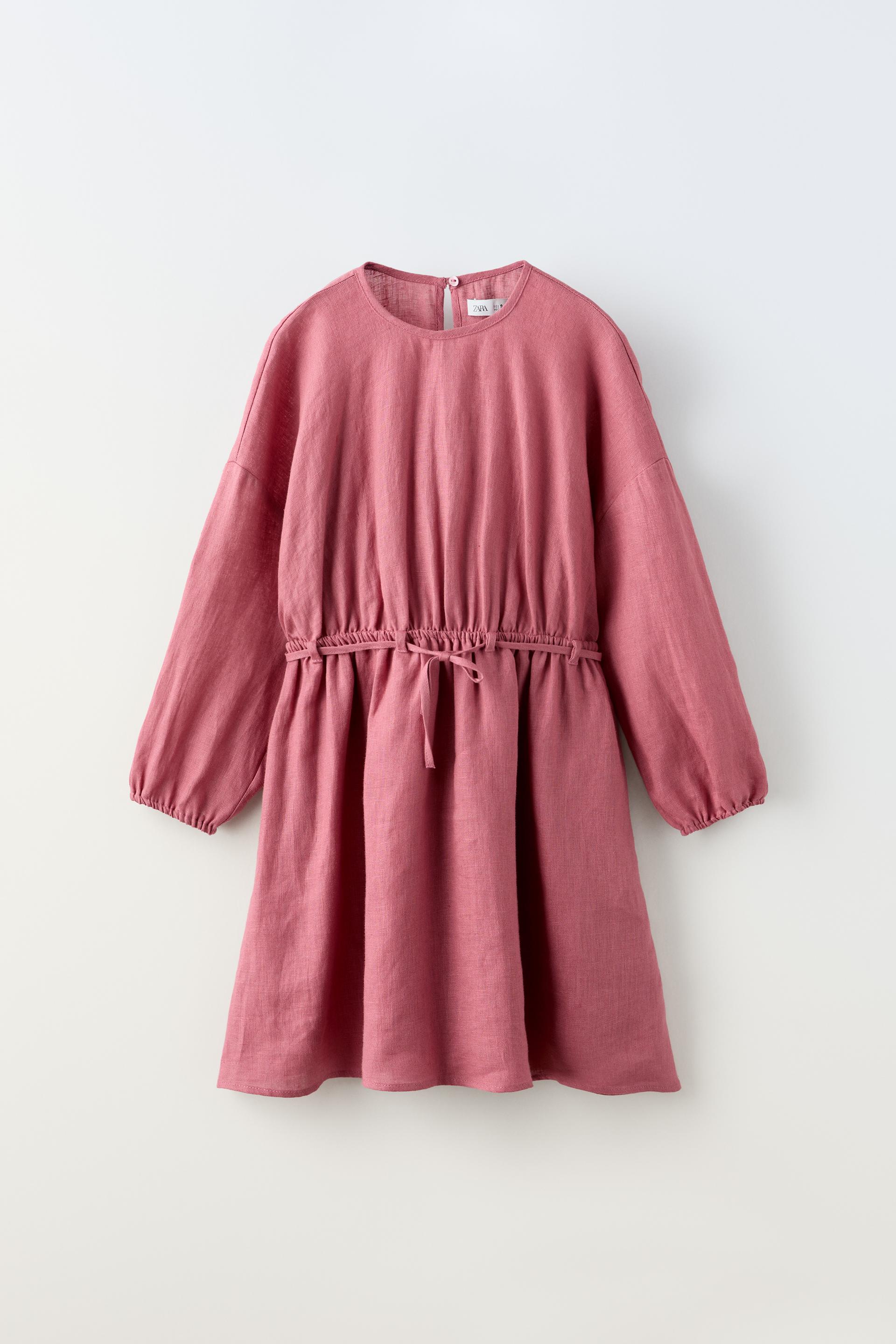 

ЛЬНЯНОЕ ПЛАТЬЕ С ВЫРЕЗАМИ