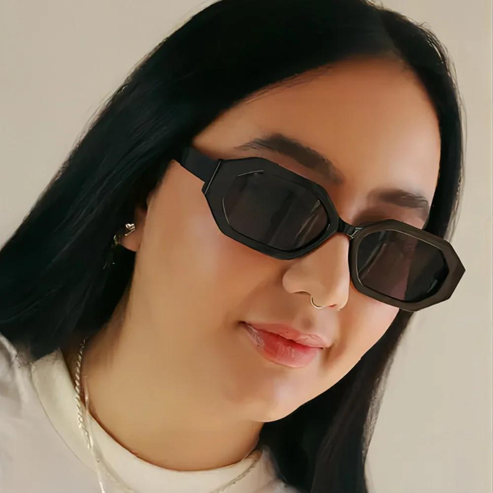 Polygonal Irregular Small Frame Ladies Fashion Sunglasses Vintage Cool Hip Hop Suitable Street Party Accessories