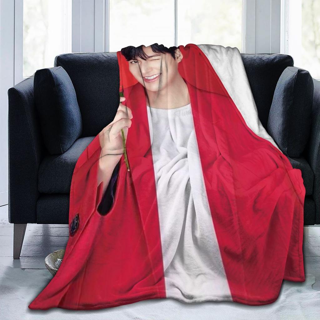 Kpop Lee Min Ho  Blankets Flannel Sofa Throw Blanket Lightweight for Home Bedroom Office Throws Bedspread Quilt