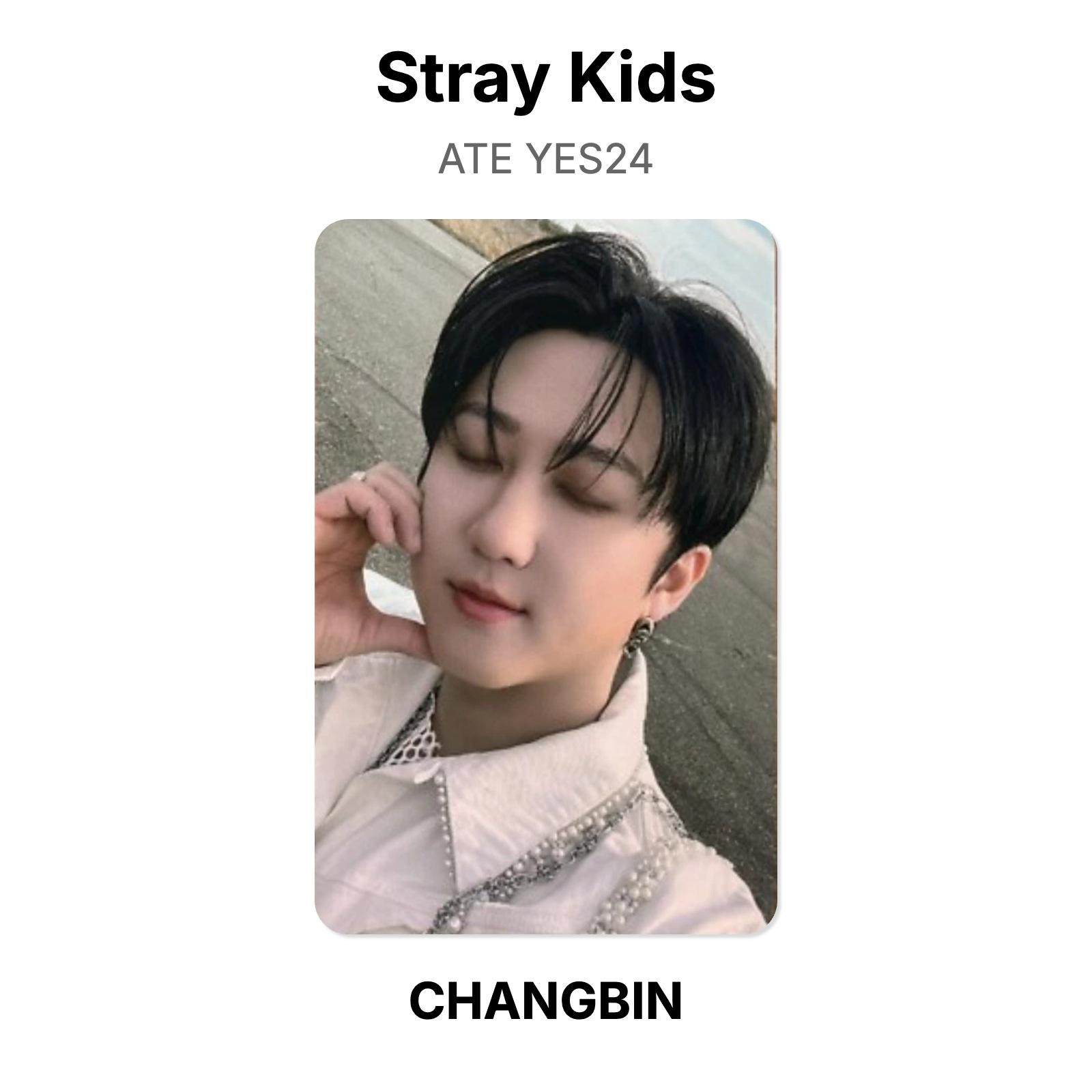 Официальная фотокарточка Stray Kids ATE YES24 CHANGBIN
