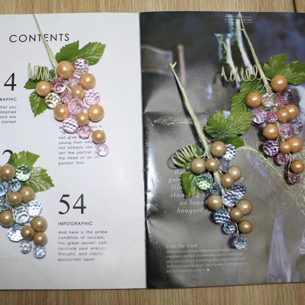 Christmas Pine Cones & Dried Flowers Pack - Eucalyptus, Pine Wood, Cotton, Handmade Photography Props