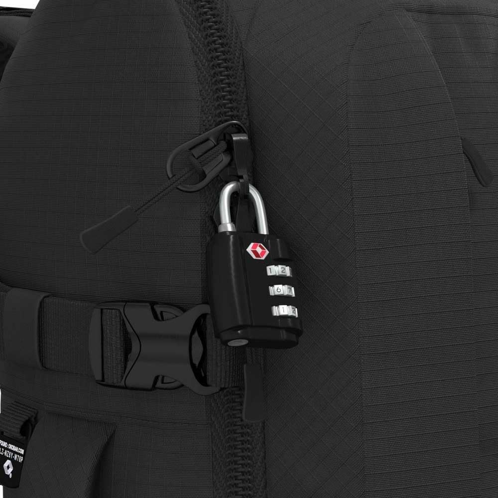 CABINZERO ADV 32L Absolute Black Backpack