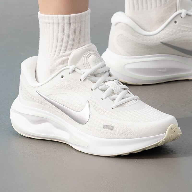 Nike Women's All-Season Lifestyle Running Shoes FJ7765-122