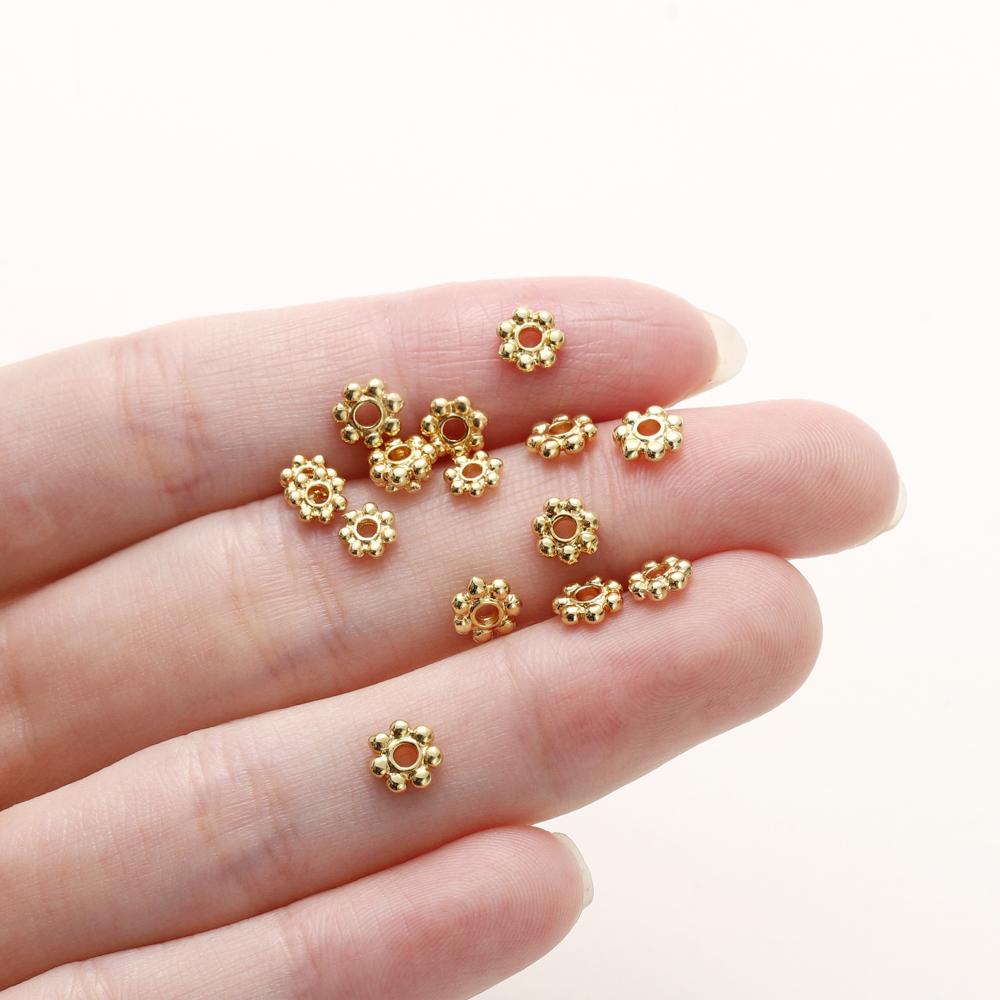 20pcs 14K 18K Gold Color Daisy Spacer Beads Mini Brass Spacer Beads Charms Pendants for DIY Bracelet Necklace Jewelry Making