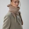 EAN JO CHUNKY WOOL LARGE SCARF (BEIGE)