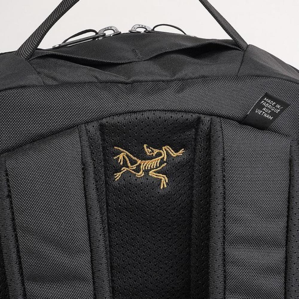 Arc Teryx Unisex Mantis 26 Backpack Black X000009825