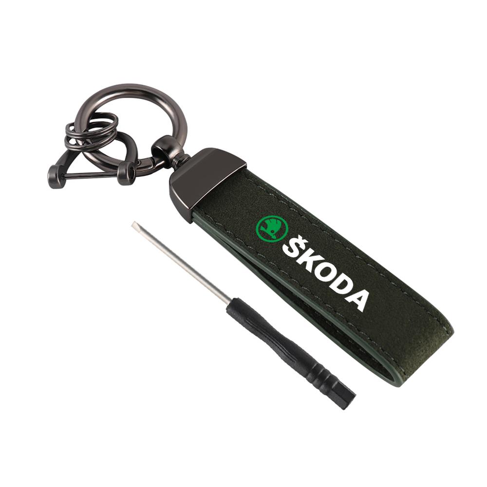 Car Keychain Suede Leather Car Keyrings Auto Accessories For Skoda Rapid Scala Kodiaq Fabia Kamiq Karoq Octavia A5 Superb S VII fxdj44