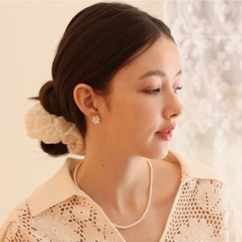 Dana Burton Gentle Lace Floral Scrunchie