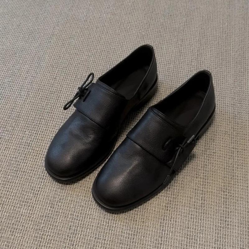 Fashion Leather Shoes for Women Spring and Autumn Vintage Round Toe Thick Soled Small Leather Shoes with Lace Up Shallow Mouth Pumps