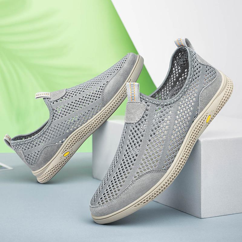 Fashion New Breathable Mesh Shoes Slip On Mens Sports Sandals Light Soft Soled Casual Shoes Leisure Walk Summer Flats Outdoor Loafers