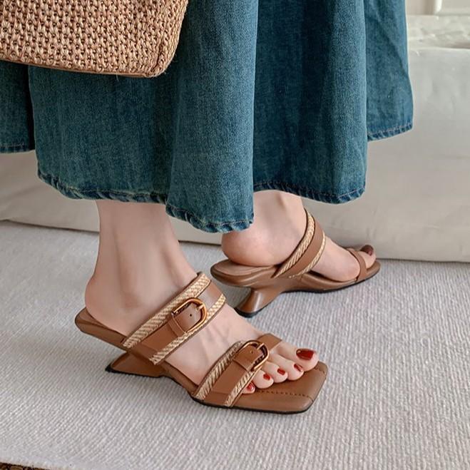 Fashion Shoes Low Rome Hoof Heels PU Rubber Fabric Low Shoes Hoof Heels Rome Rubber Fabric