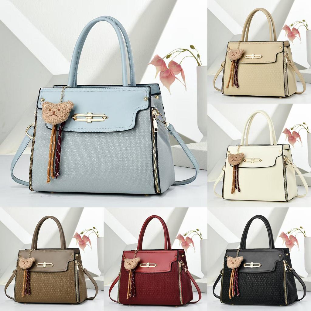 Womens Fashion Shoulder Bag With Details And Mobile Pocket For Casual Outings