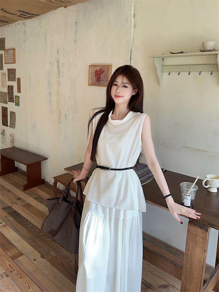 French Chic Sleeveless Top & High-Waisted Skirt Set - Summer 2026 Fashion