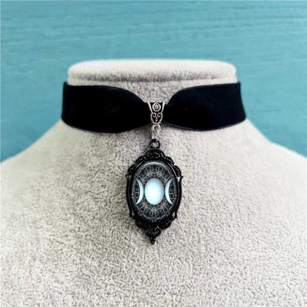 Gothic Fashion Halloween Pumpkin Moon Skull Couple Pendant Black Velvet Collar Necklace for Women Festival Party Jewelry Gifts