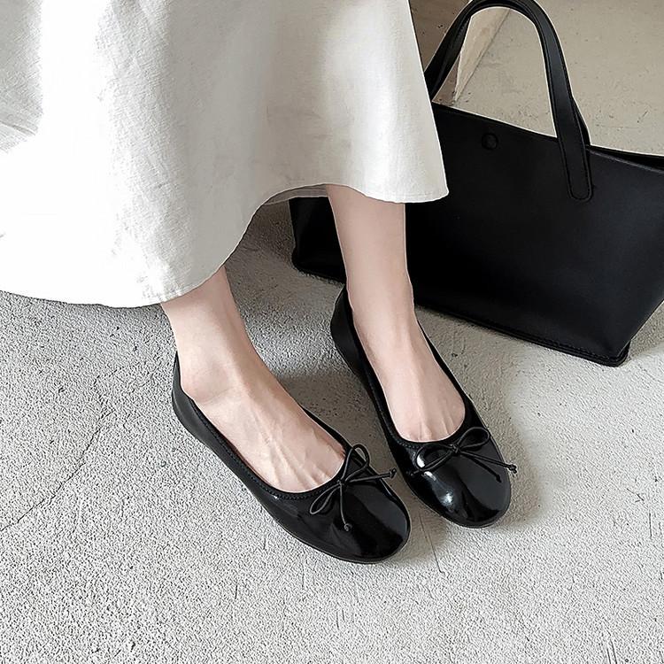 

Silver ballet shoes women s retro square head bow single shoes cute yellow light mouth flat grandma shoes Mary Jane shoes 40