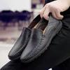 2025 New Men's Leather Shoes Casual Soft Sole British Business Beanie Men's Shoes Breathable Trend Lazy Driving Men's Shoes