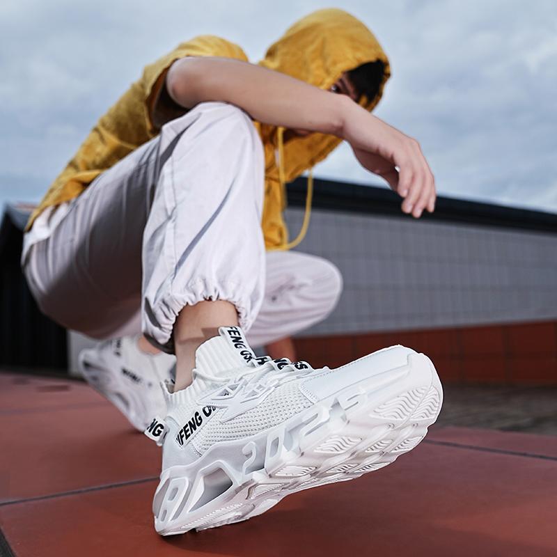 Comfortable Sports Shoes Men 'S Summer New Casual Shoes Outdoor Non -Slip Men 'S Shoes Light All -Match Wear -Resistant Walking Shoes