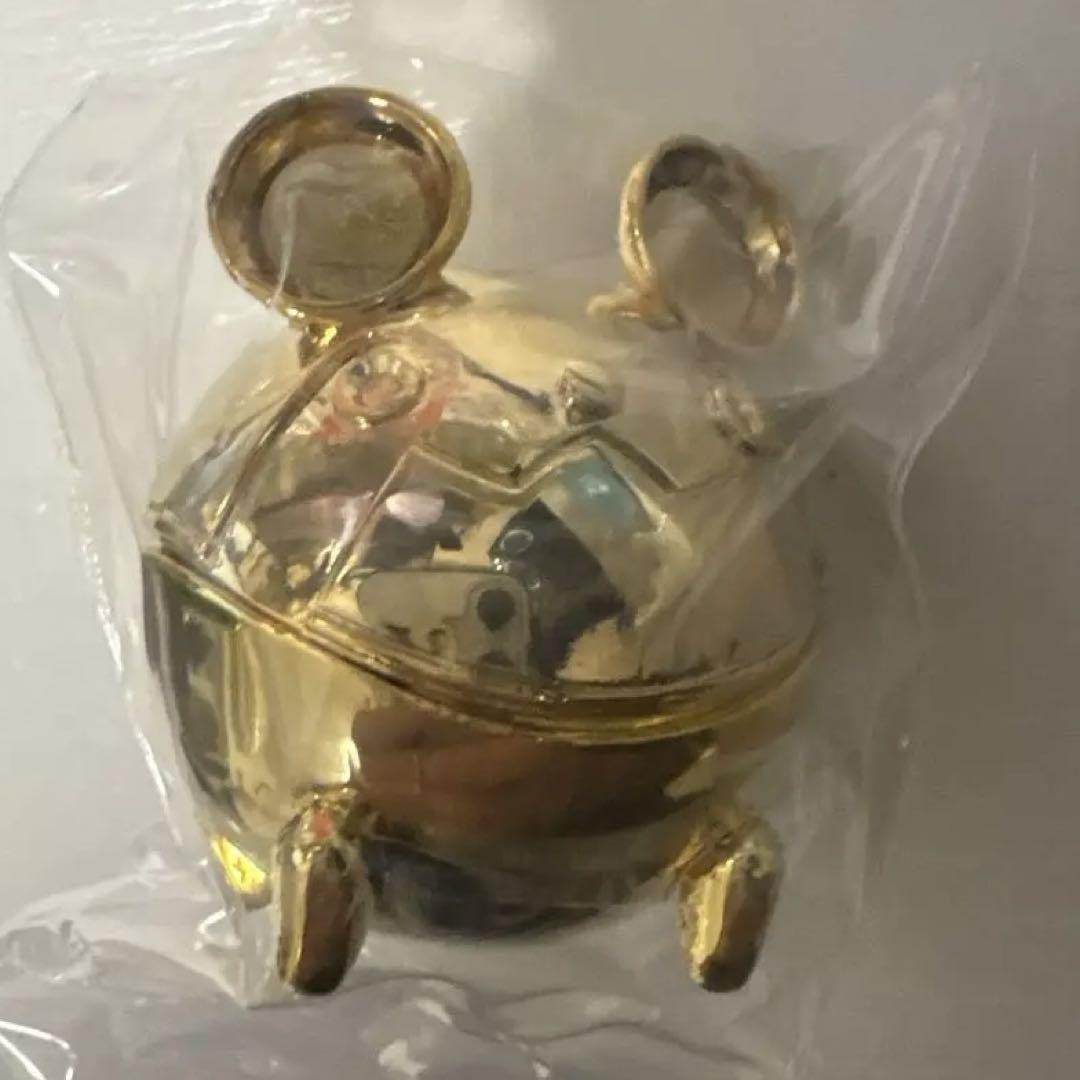 

[USED] Metal Upa, brass, gold