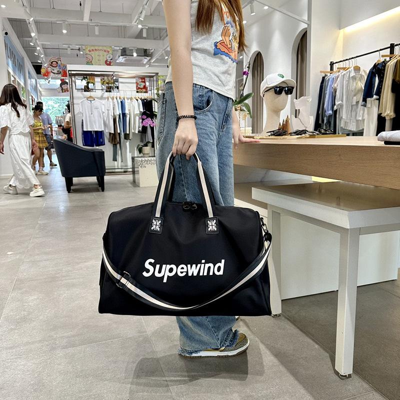 

Сумка-утка Разделение мокрого и сухого белья Сумка для коротких расстояний Легкая дорожная сумка Спортивная сумка для йоги Повседневная сумка для фитнеса 52 * 32 * 20CM