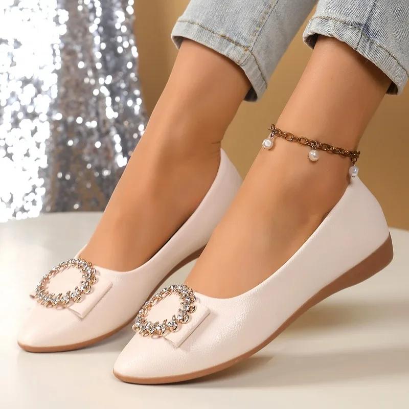 Fashion Plus Size 2025 Hot Sale Women's Flats Outdoor Crystal Soft Bottom Slip on Flats High Quality Casual Daily Walking Shoes Zapatos