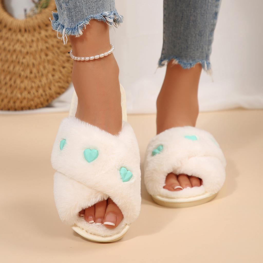Fashion Sweet Heart Decoration Faux Fur Slides Women 2025 Winter Cross Strap Furry Indoor Slippers Warm Short Plush Non Slip Slippers