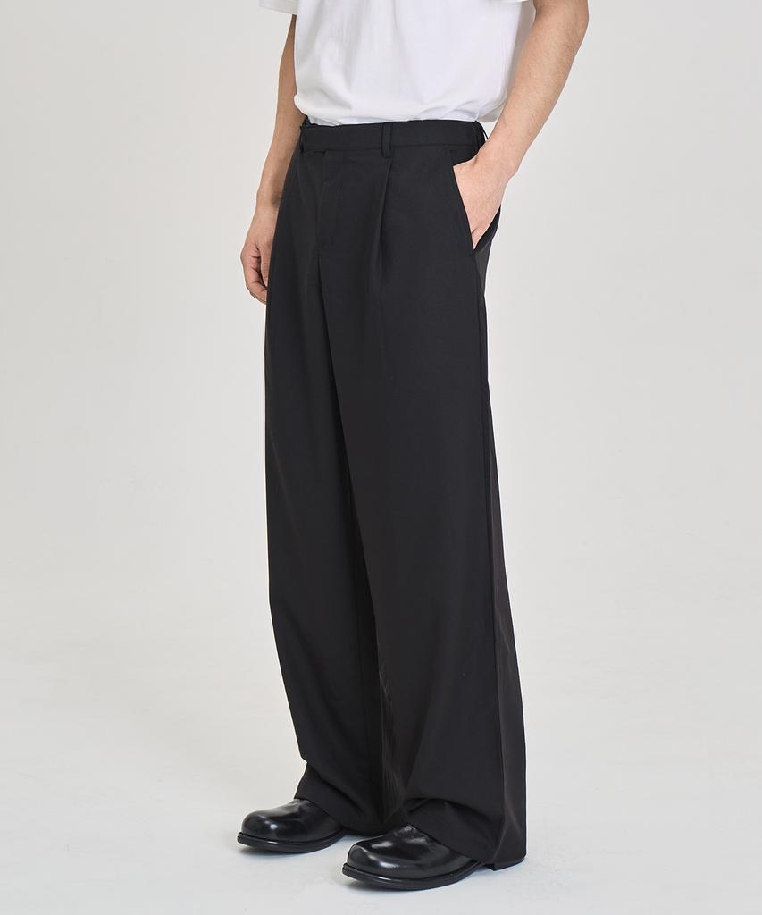 PRAIRIE Airflow Loose Fit Slacks (Black)
