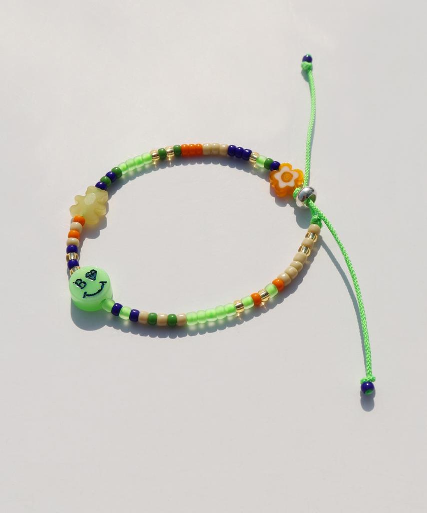 Bonbeau Kitsch Motives Charm Beads Knot Bracelet Kitsch Smile Teddy Bear Charm Beads Thread Bracelet Knot Bracelet