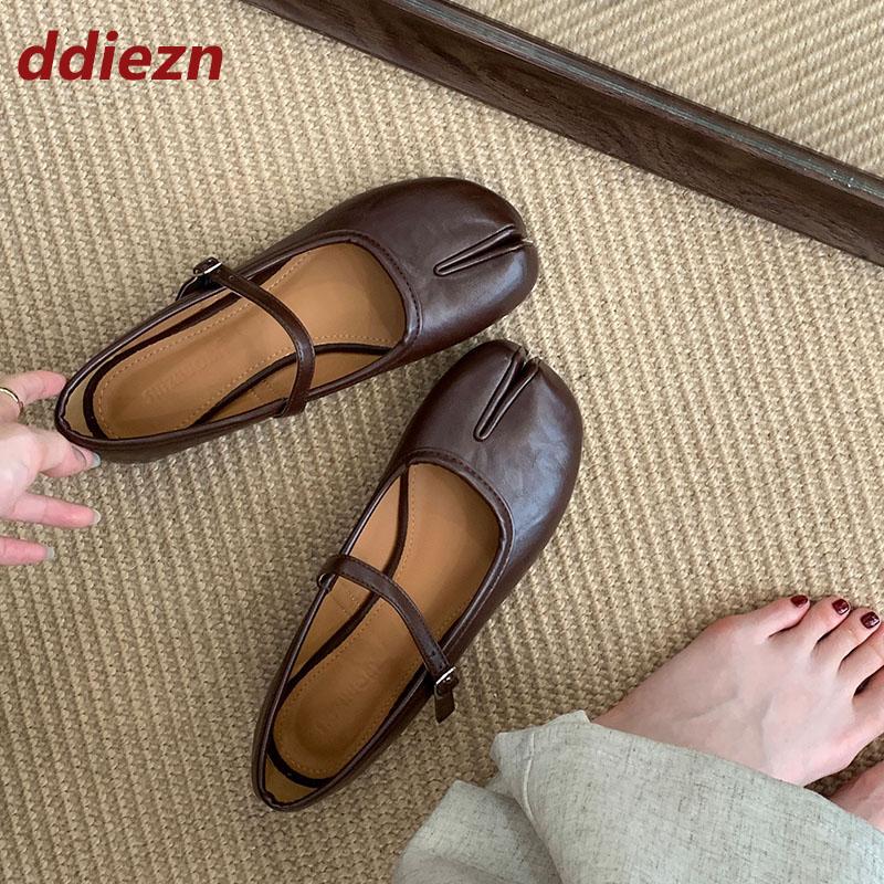 Modă Modă Deget Ciudat Pantofi Plați Mary Janes pentru Damă Încălțăminte cu Curea cu Cataramă pentru Femei Pantofi Plați de Damă Pantofi Lolita