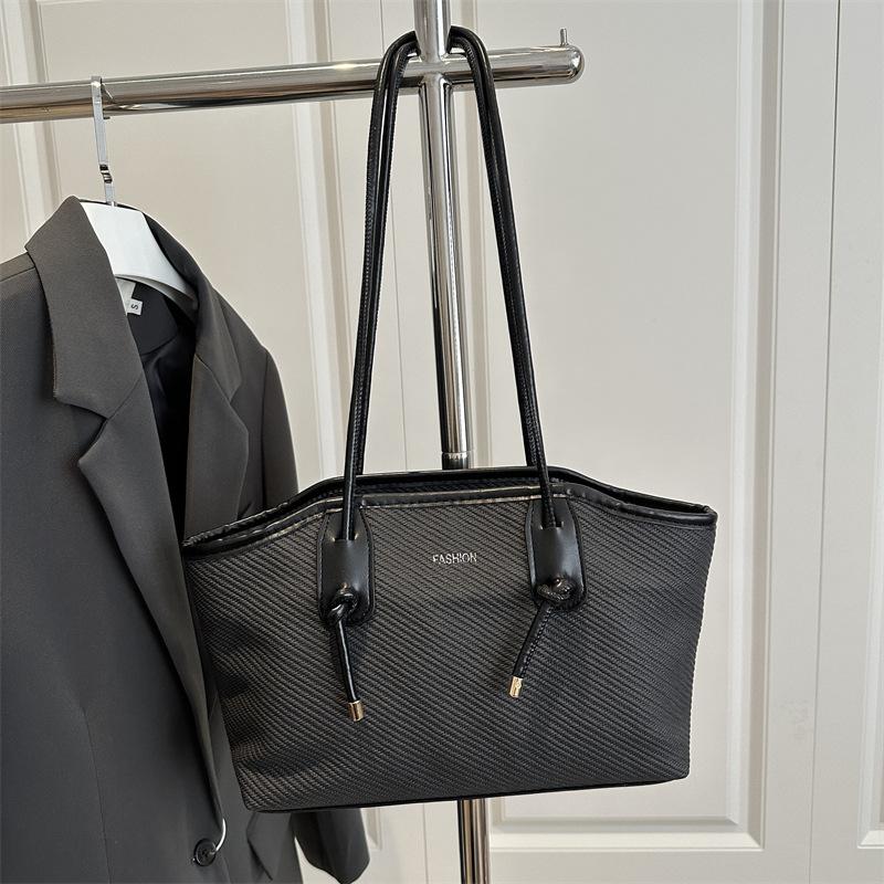 Korean version of casual shoulder bag women's 2025 new retro high-end tote bag trendy commuter large-capacity handbag