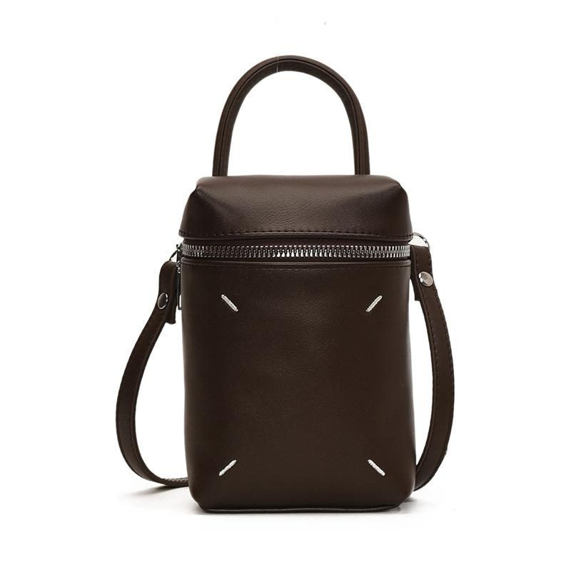 

This year s popular fashion Korean trend portable box bag women s casual simple high sense commuter messenger bag