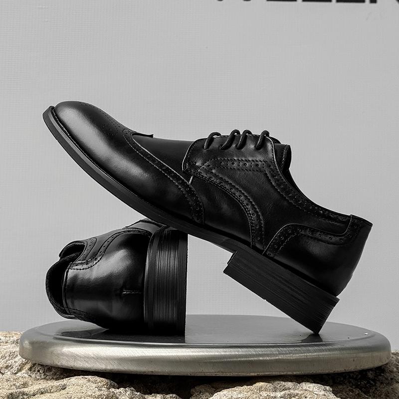 Fashion New Men Casual Derby Shoes Fashion Mens Formal Dress Footwear Handmade Leather Oxford Shoes All-match Male Brogue Shoes Sneakers