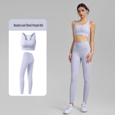 Abiti e completi – Abbigliamento sportivo
