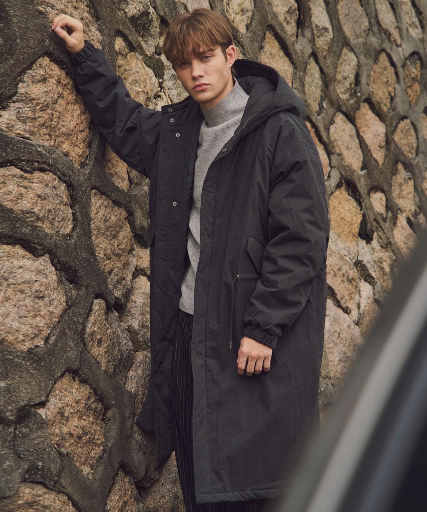 Wednesday Oasis M-65 Fishtail Hooded Padded Field Coat_Black