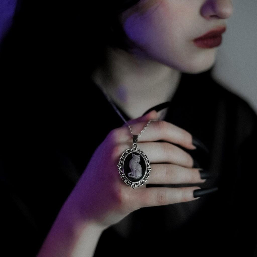 Gothic Black Cat Pendant Necklace With Alloy Charm For Men And Women