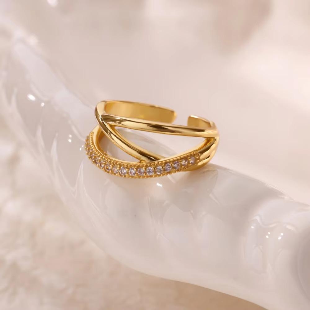 Light luxury high-end full diamond design exquisite flower stainless steel ring fashionable versatile niche design open ring