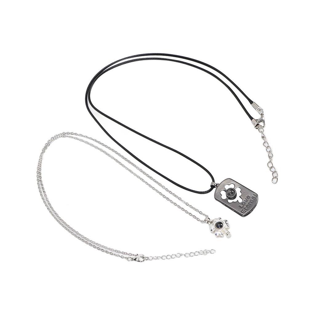 2pcs Couple Necklace Alloy Fashionable Cute Leaf Shaped Pendant Necklace Jewelry Accessory Gift