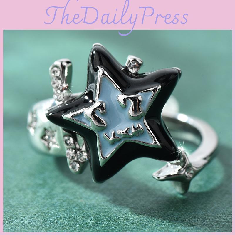 Stunning Geometric Lucky Star Spinner Pendant Necklace In Stylish Titanium Steel Design