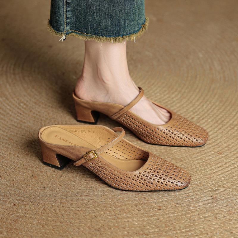 New square head cover foot pedal sandals summer bag head slippers women's beef tendon soft bottom leather size cool slippers
